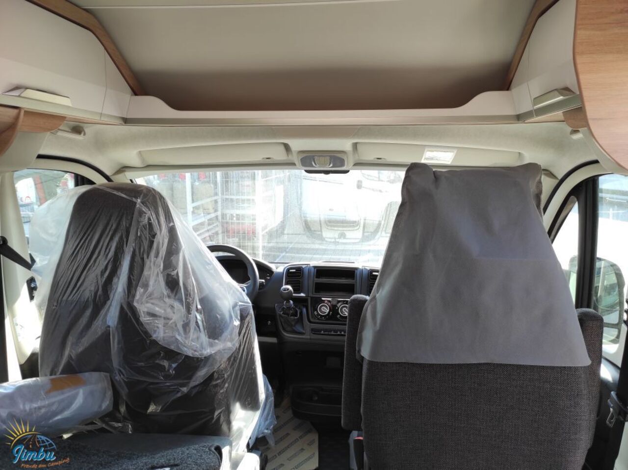 KNAUS 600 LIFETIME 140 PS / Schalter, 4002 Ansicht 12 für Fahrzeugdetailseite