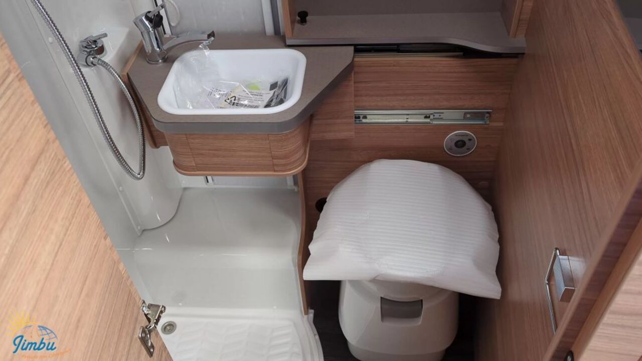 WEINSBERG 640 MEG EDITION [PEPPER] Mercedes  170PS Automatik-1227 Ansicht 21 für Fahrzeugdetailseite