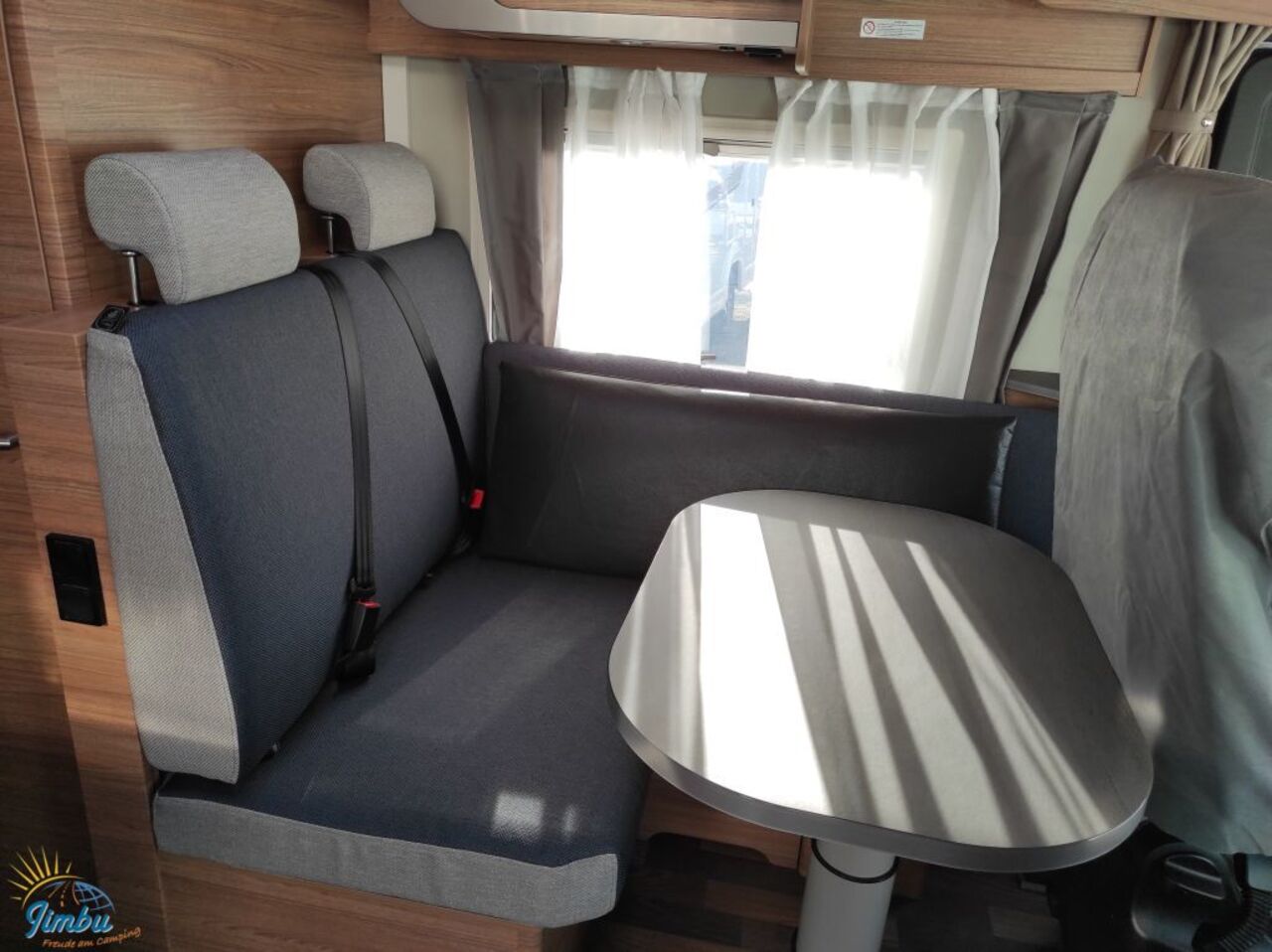 WEINSBERG 650 MEG 140 PS / Automatik 1255 Ansicht 9 für Fahrzeugdetailseite