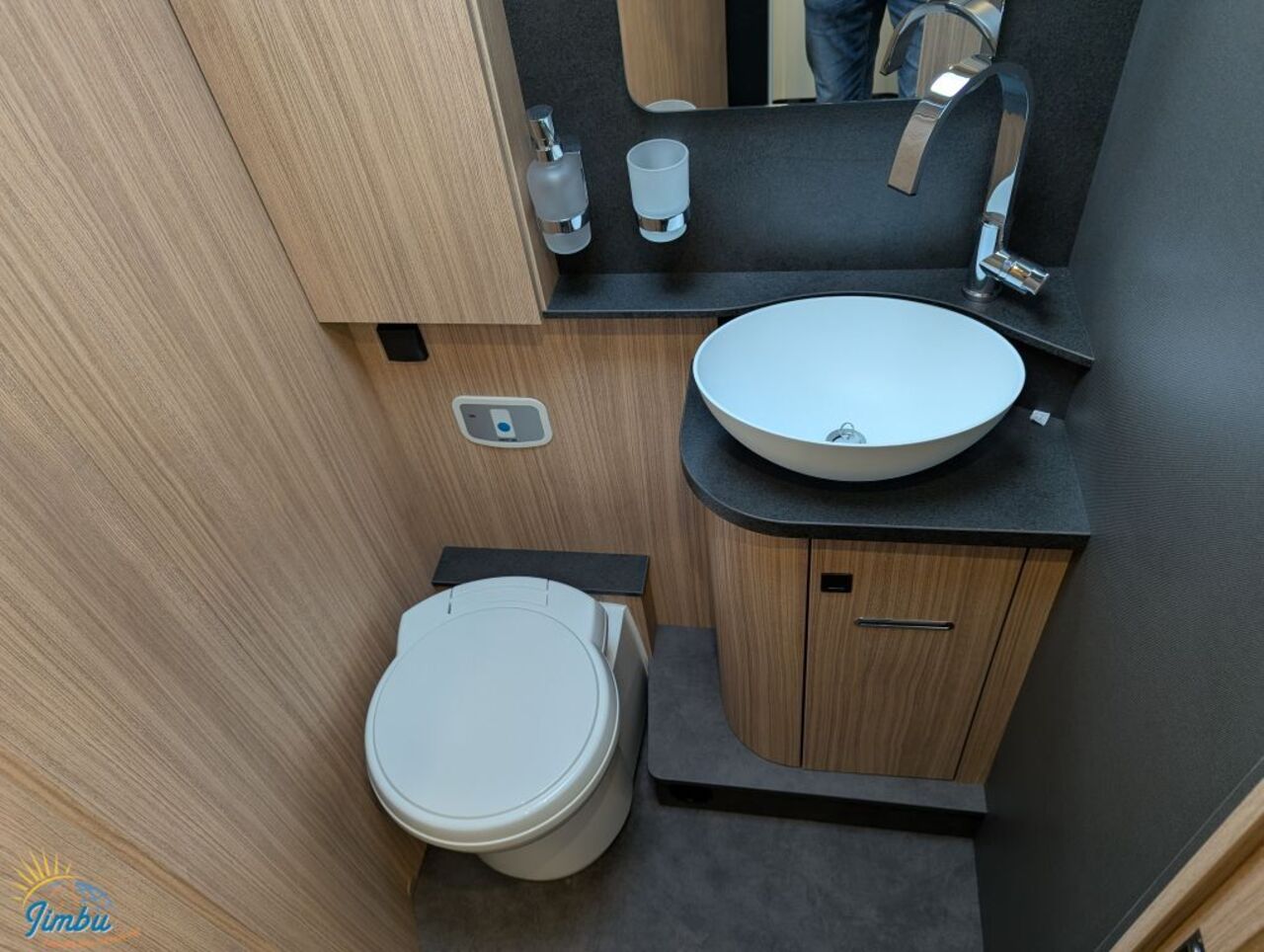 MALIBU 450 RB-LE lightweight 3.5t 140 PS / Automatik - 2329 Ansicht 15 für Fahrzeugdetailseite