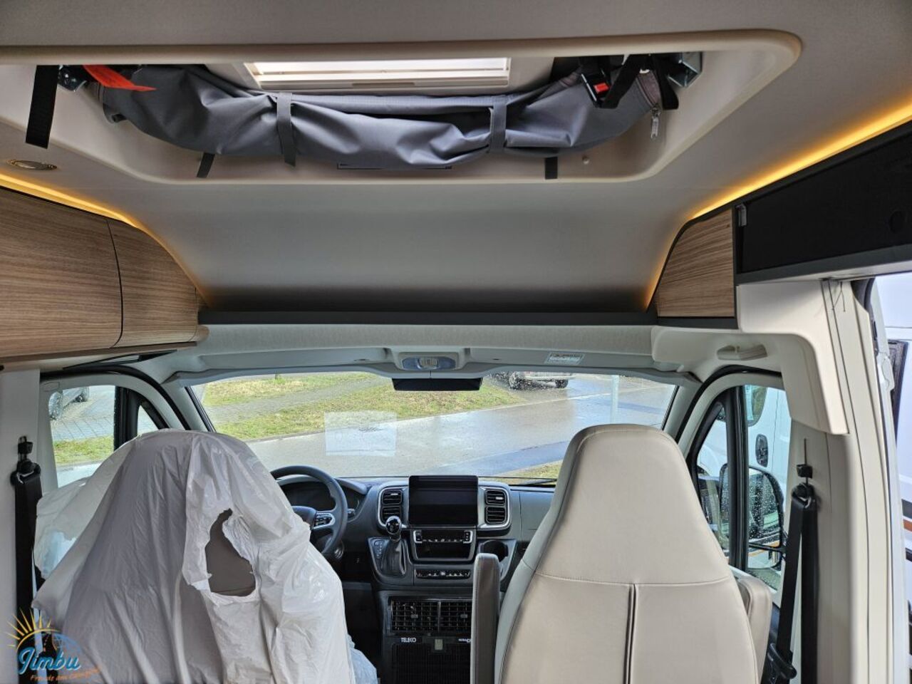 MALIBU 640 LE K charming coupé 180 PS Automatik, ff4  - 2336 Ansicht 9 für Fahrzeugdetailseite