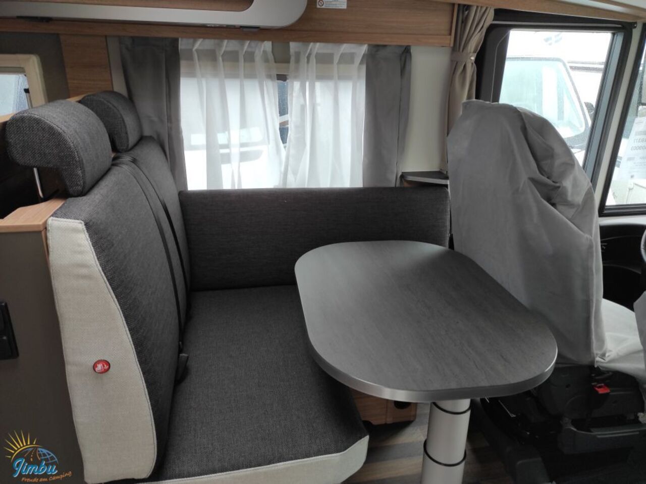 WEINSBERG 700 MEG 180 PS / Automatik 1254 Ansicht 12 für Fahrzeugdetailseite