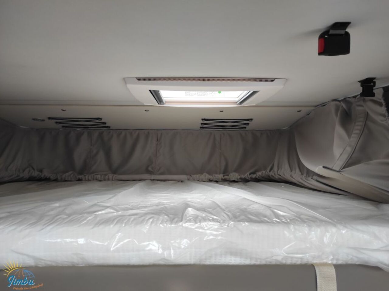WEINSBERG 700 MEG 180 PS / Automatik 1254 Ansicht 23 für Fahrzeugdetailseite