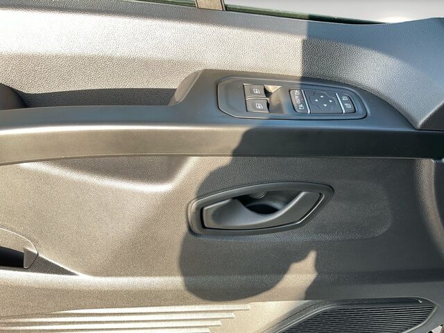 RENAULT Trafic Business+ L2H1 3,1t Blue dCi 150 Ansicht 14 für Fahrzeugdetailseite