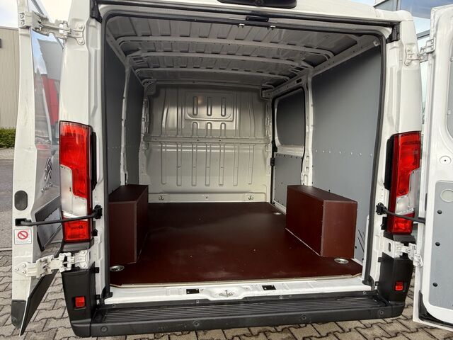 CITROEN Jumper 30 BlueHDi 120 Club L1H1 Ansicht 9 für Fahrzeugdetailseite