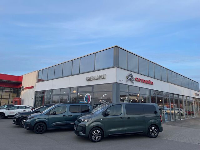 CITROEN Spacetourer BlueHDi 180 EAT8 Plus M Automatik SpaceTourer Ansicht 3 für Fahrzeugdetailseite