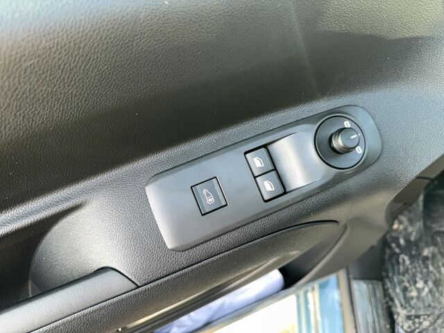 CITROEN Berlingo PureTech110 L1 Ansicht 7 für Fahrzeugdetailseite