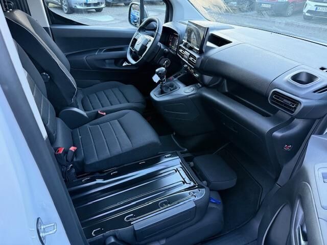 CITROEN Berlingo BlueHDi100 XTR M Ansicht 12 für Fahrzeugdetailseite