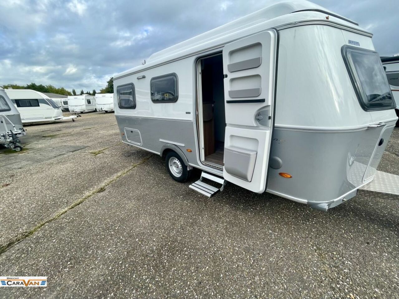 HYMER-ERIBA 630 MESSE ANGEBOTE ON TOP Ansicht 10 für Fahrzeugdetailseite