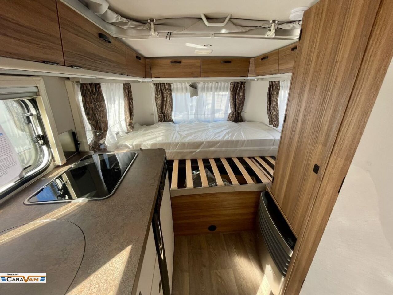 HYMER-ERIBA 430 MESSE ANGEBOTE ON TOP Ansicht 6 für Fahrzeugdetailseite