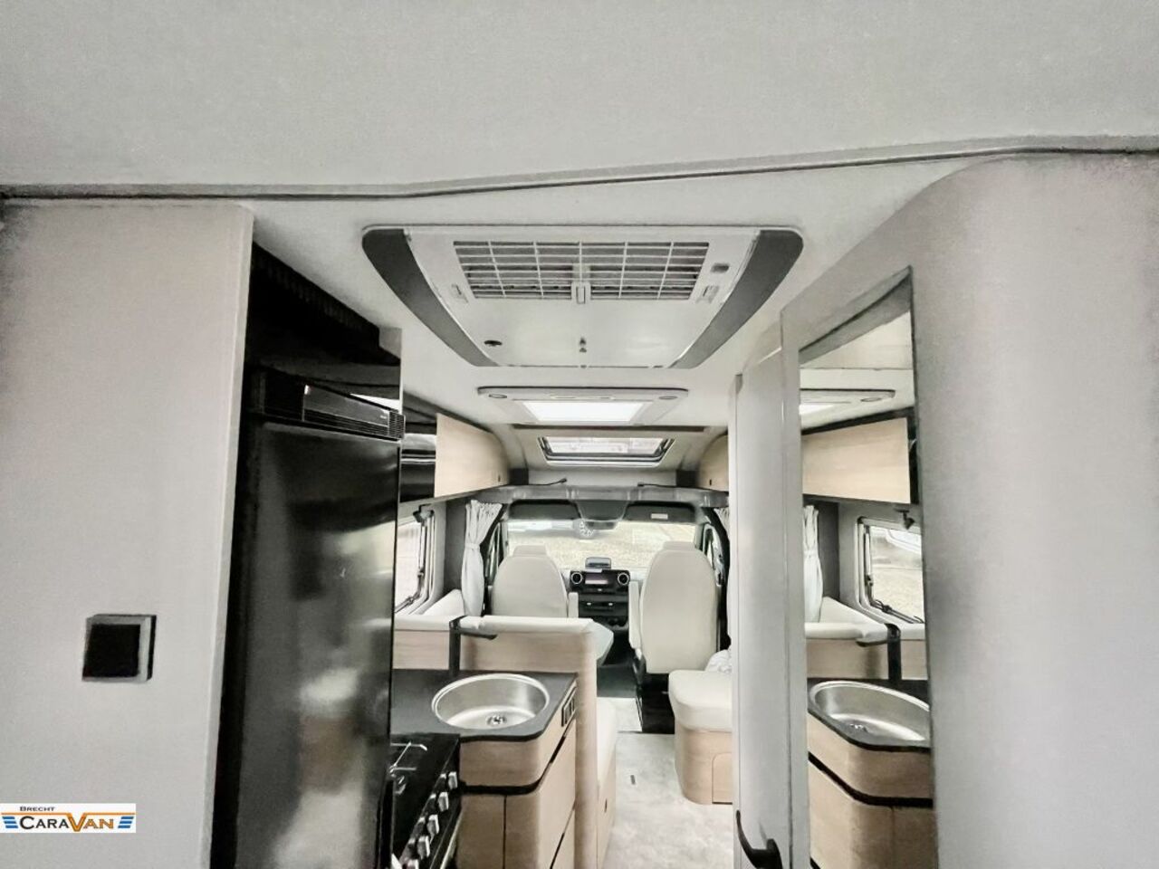 HYMER-ERIBA T 600 MESSE ANGEBOTE ON TOP Ansicht 12 für Fahrzeugdetailseite