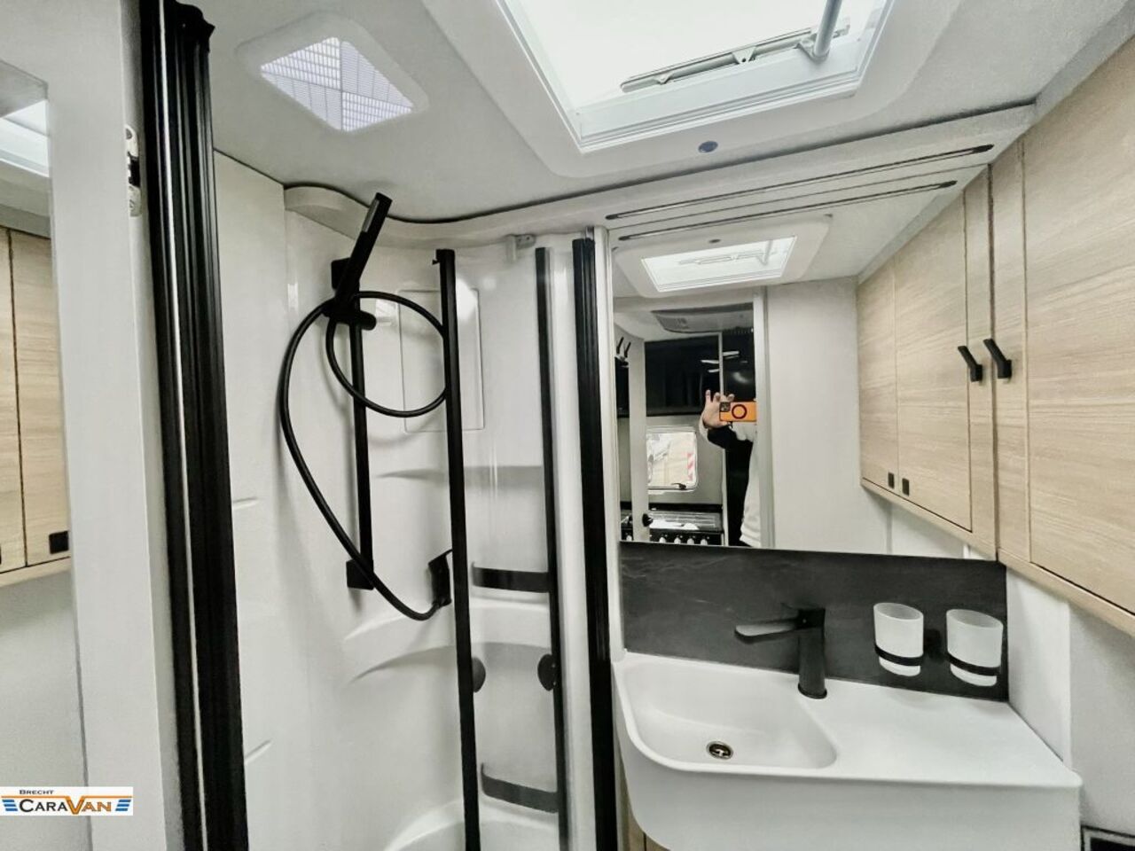 HYMER-ERIBA T 600 MESSE ANGEBOTE ON TOP Ansicht 15 für Fahrzeugdetailseite