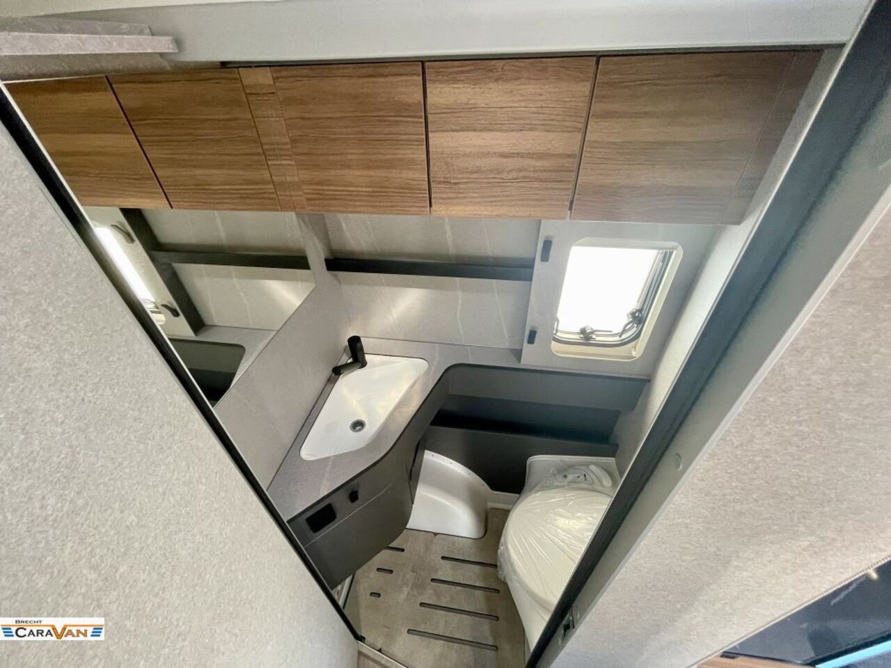 HYMER-ERIBA 442 MESSE ANGEBOTE ON TOP Ansicht 8 für Fahrzeugdetailseite