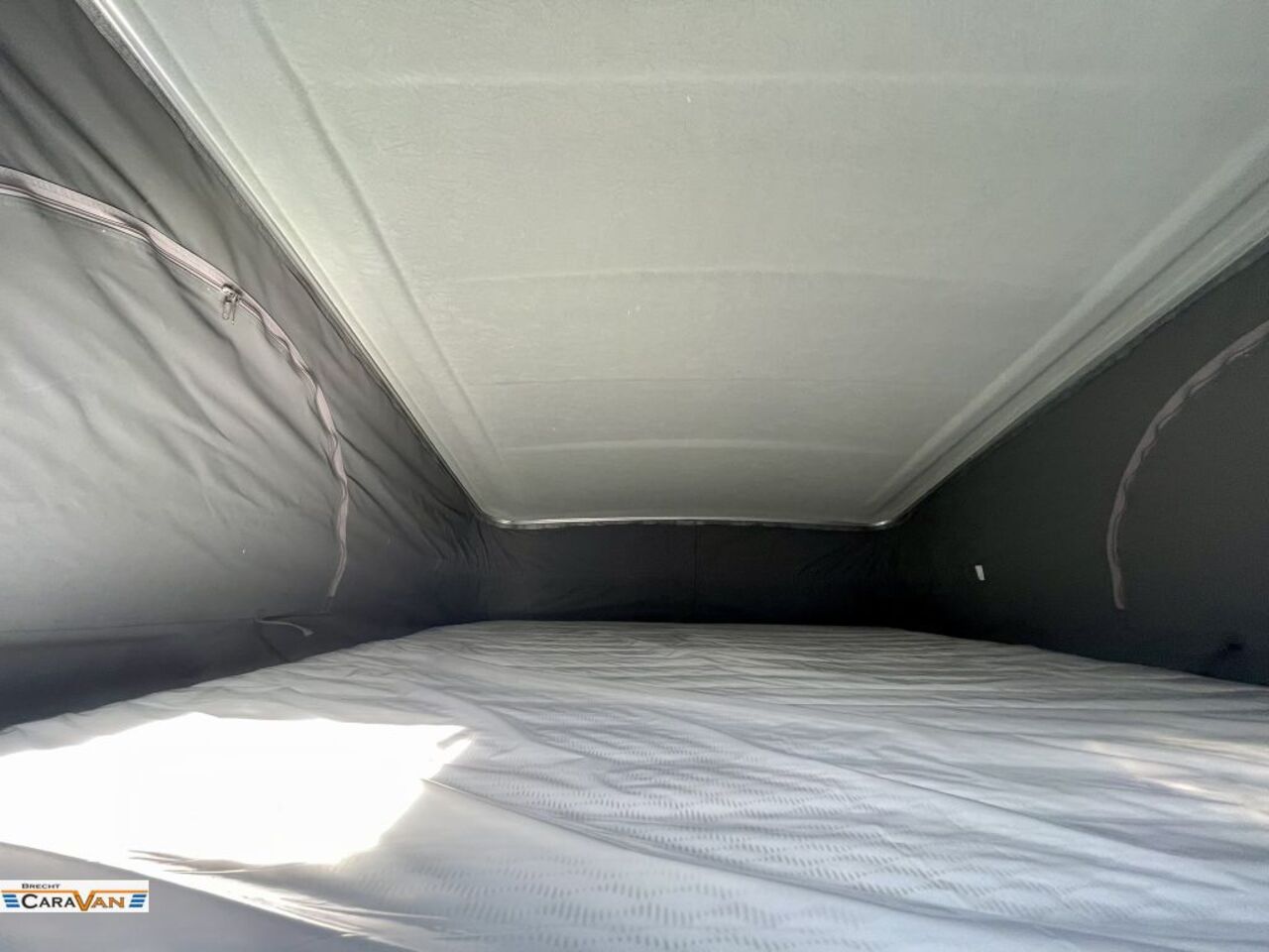 HYMER-ERIBA 442 MESSE ANGEBOTE ON TOP Ansicht 9 für Fahrzeugdetailseite