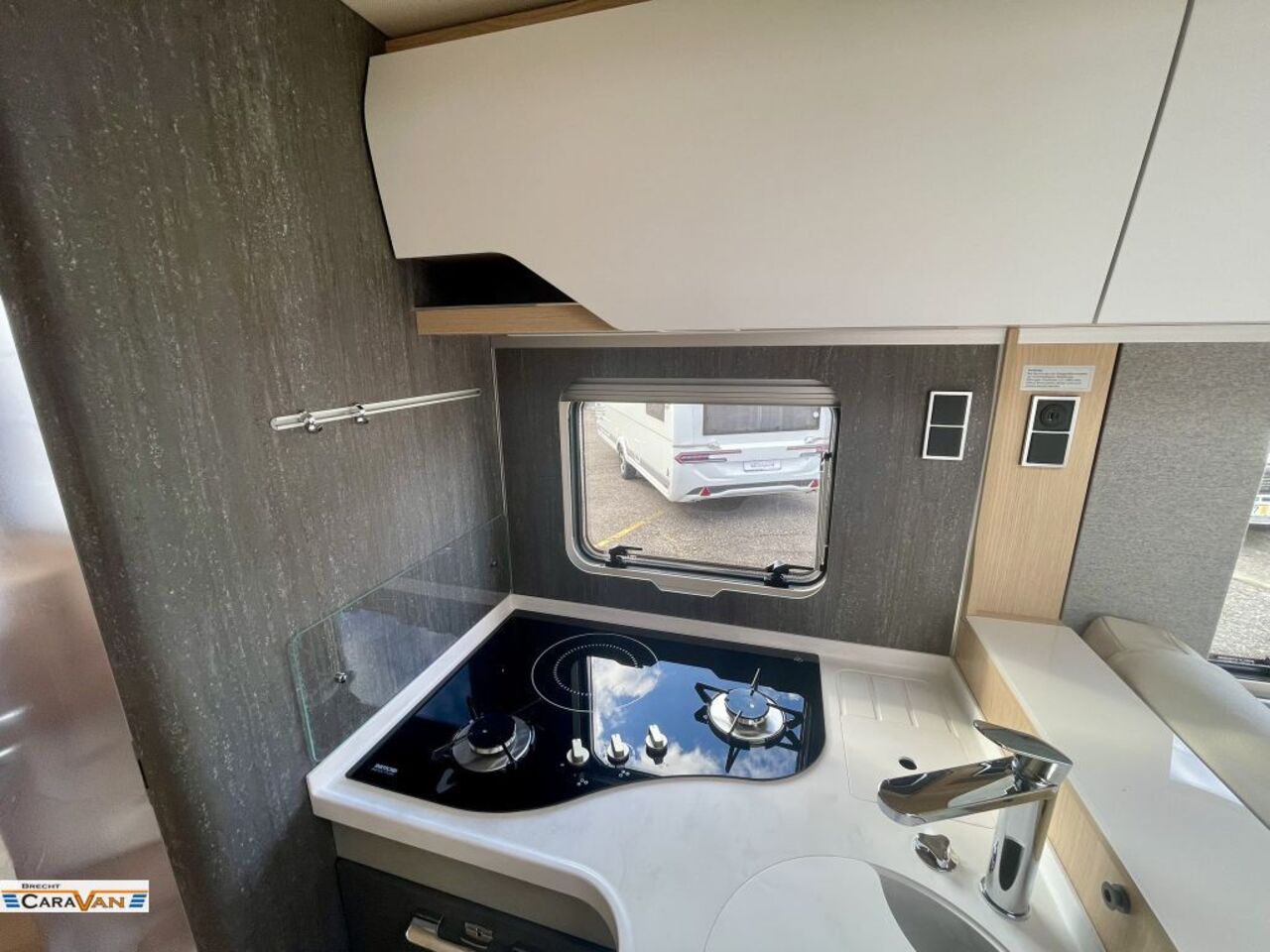HYMER-ERIBA I 790 BlackLine 19.906 Eur SparHighlight Ansicht 11 für Fahrzeugdetailseite
