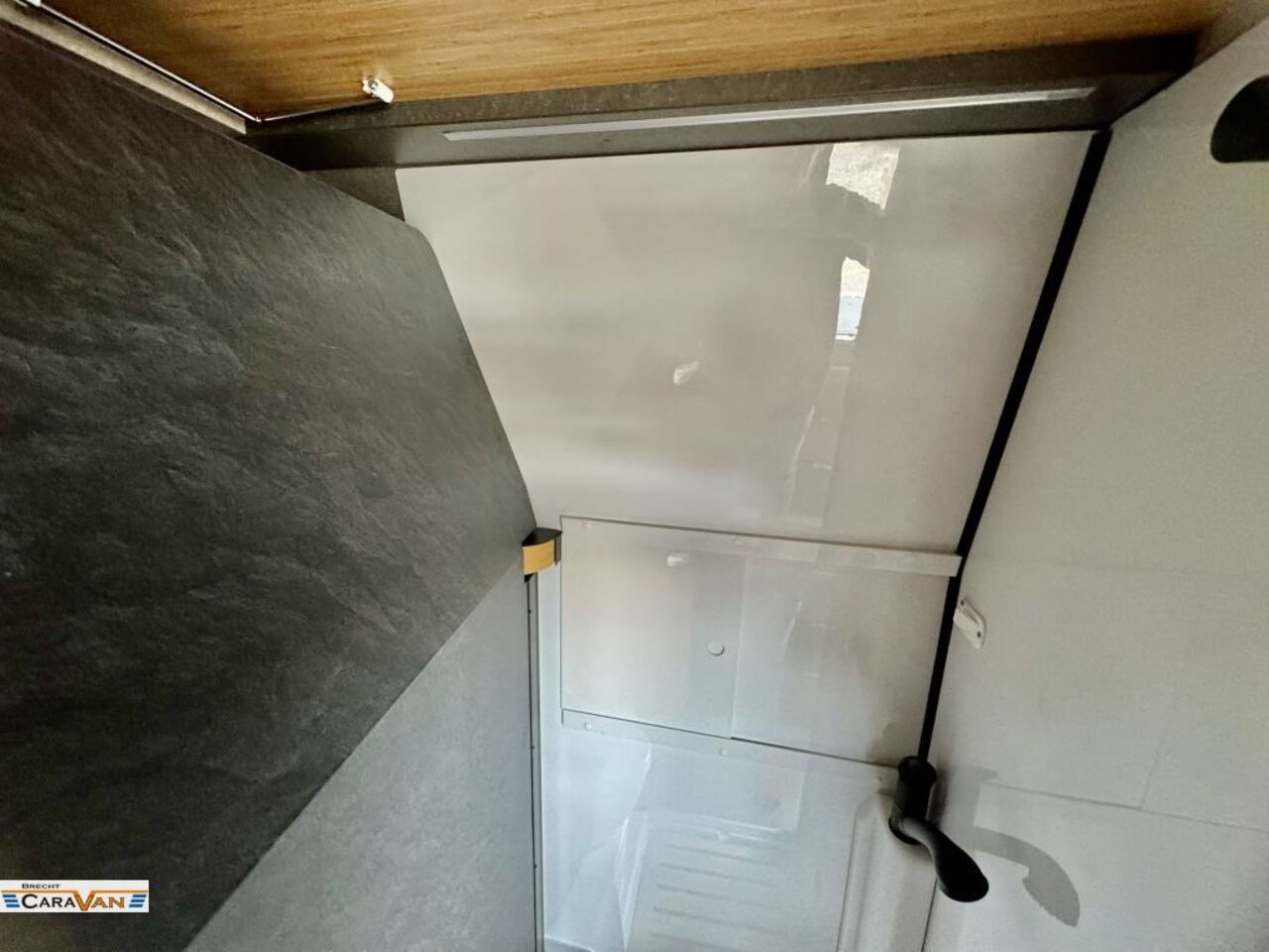 HYMER-ERIBA Redwood 601 Ausstattung - Trail Ansicht 9 für Fahrzeugdetailseite