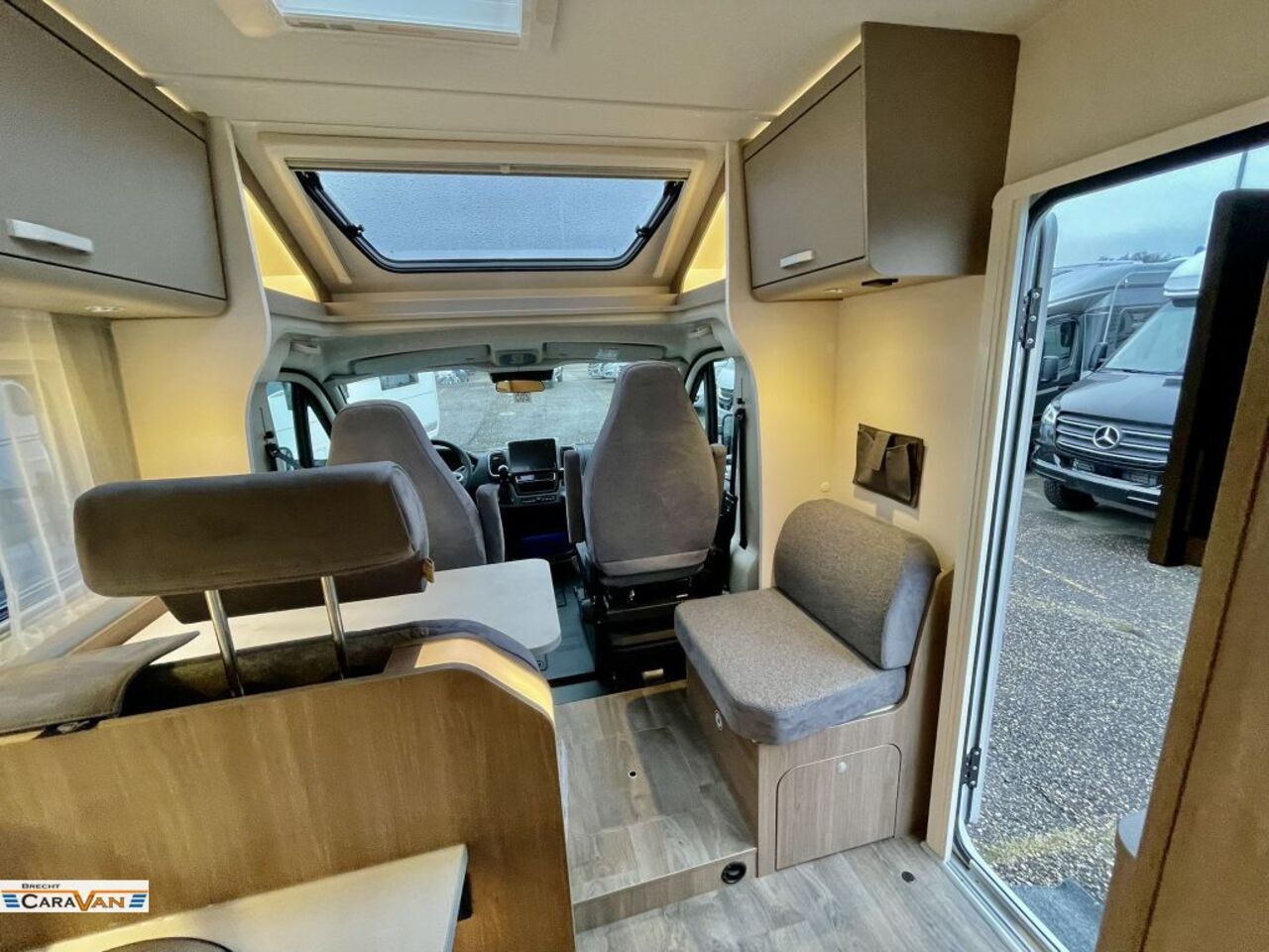 CARADO 328 pro+ MESSE ANGEBOTE ON TOP Ansicht 14 für Fahrzeugdetailseite