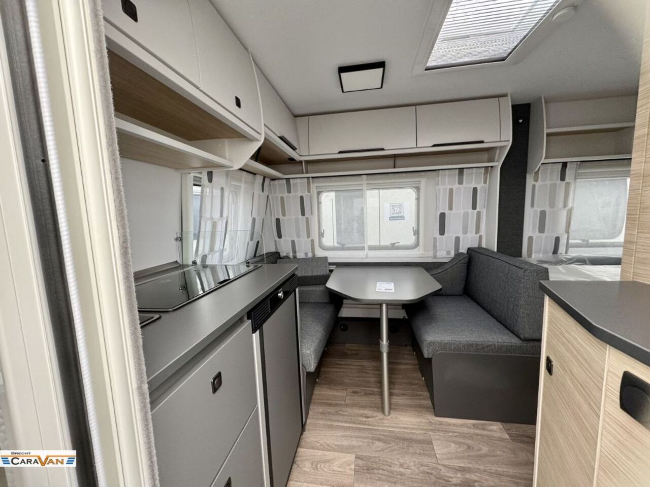 FENDT Activ 390 FH 1700 kg/Safetypaket, Fliegent. Ansicht 3 für Fahrzeugdetailseite