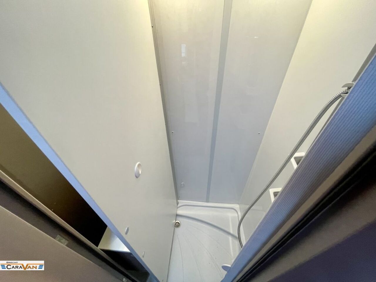 BÜRSTNER 690 G Harmony Line Sie sparen 40.270Euro Ansicht 11 für Fahrzeugdetailseite