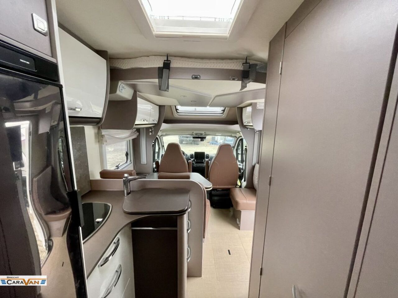 BÜRSTNER 690 G Harmony Line Sie sparen 40.270Euro Ansicht 8 für Fahrzeugdetailseite