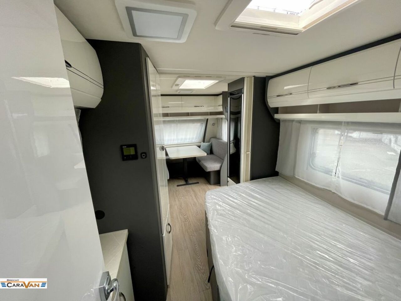 HOBBY 495 WFB 3.751 Eur Spar Highlight Ansicht 10 für Fahrzeugdetailseite