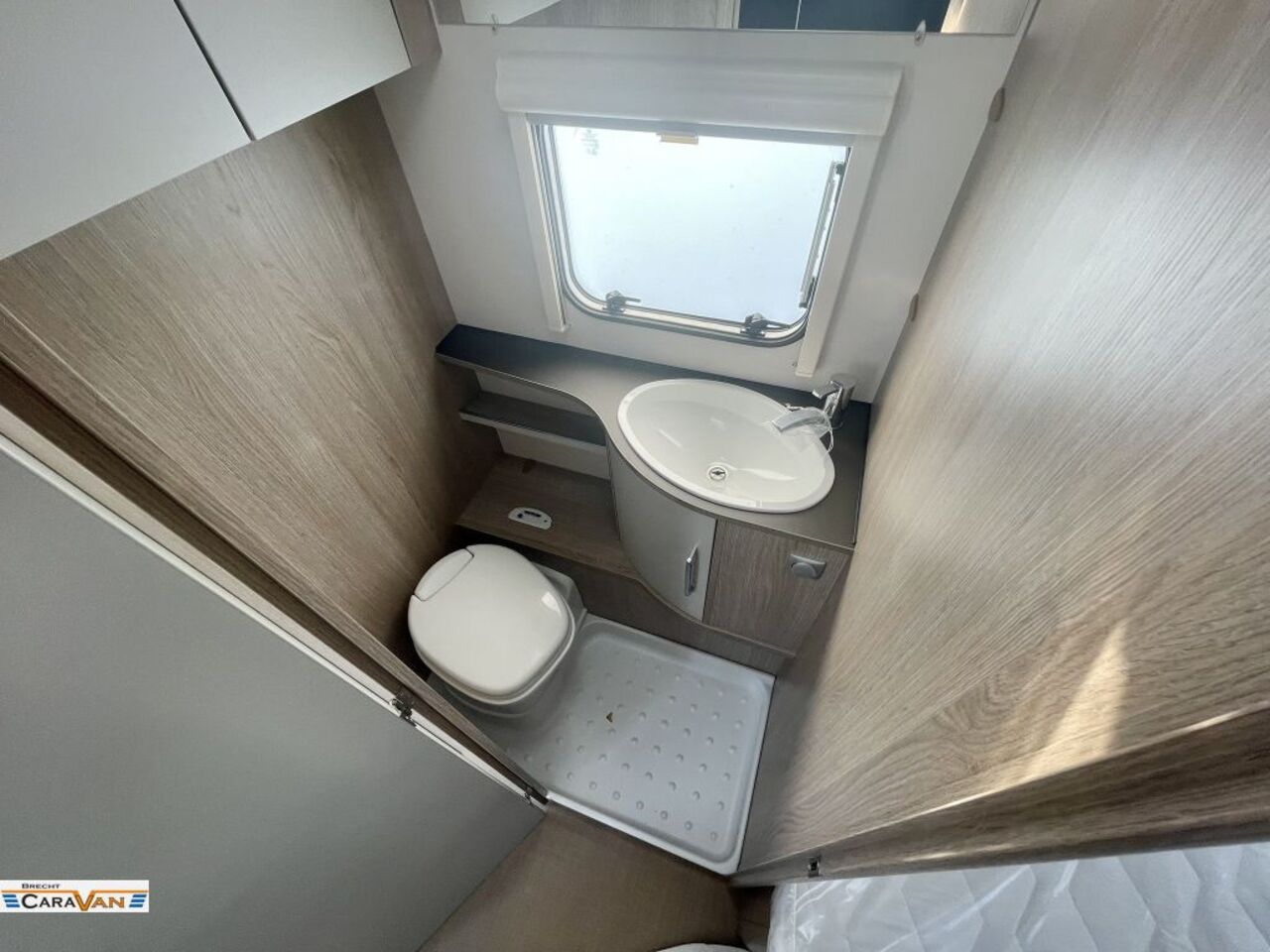 BÜRSTNER 460 TL MESSE ANGEBOTE ON TOP Ansicht 10 für Fahrzeugdetailseite