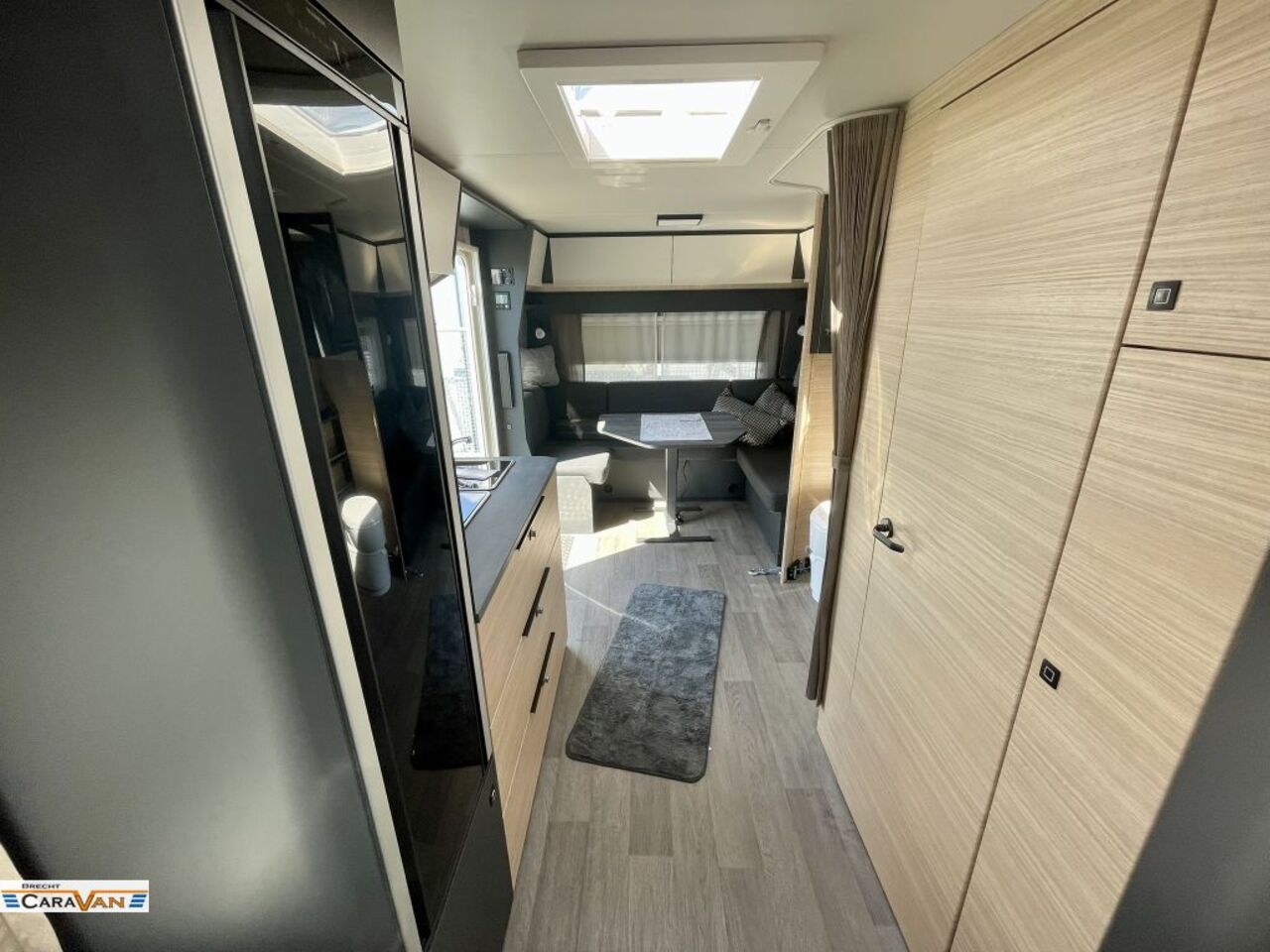 HOBBY 585 UL 9.089 EUro  unter UVP Ansicht 4 für Fahrzeugdetailseite