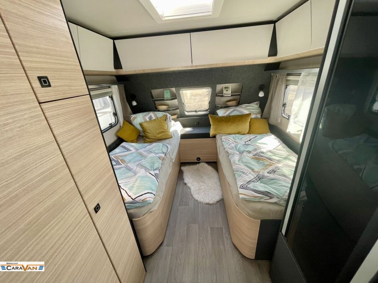 HOBBY 585 UL 9.089 EUro  unter UVP Ansicht 6 für Fahrzeugdetailseite