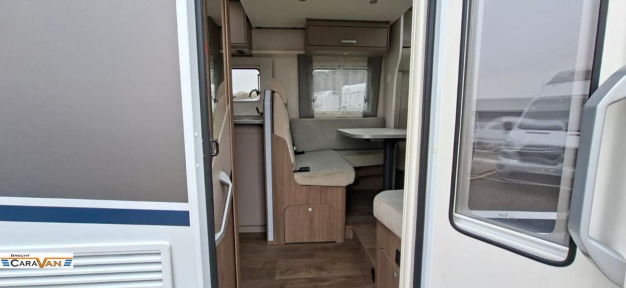 CARADO 447 Hubbett/SAT/TV/uvm. Ansicht 14 für Fahrzeugdetailseite