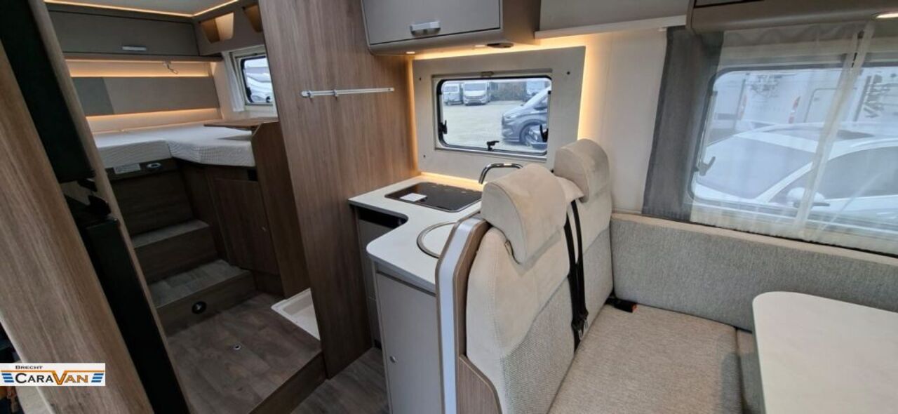 CARADO 447 Hubbett/SAT/TV/uvm. Ansicht 20 für Fahrzeugdetailseite