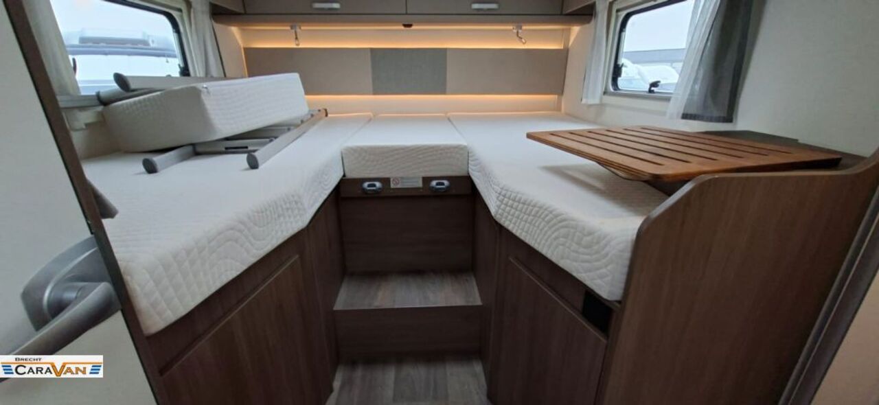 CARADO 447 Hubbett/SAT/TV/uvm. Ansicht 8 für Fahrzeugdetailseite