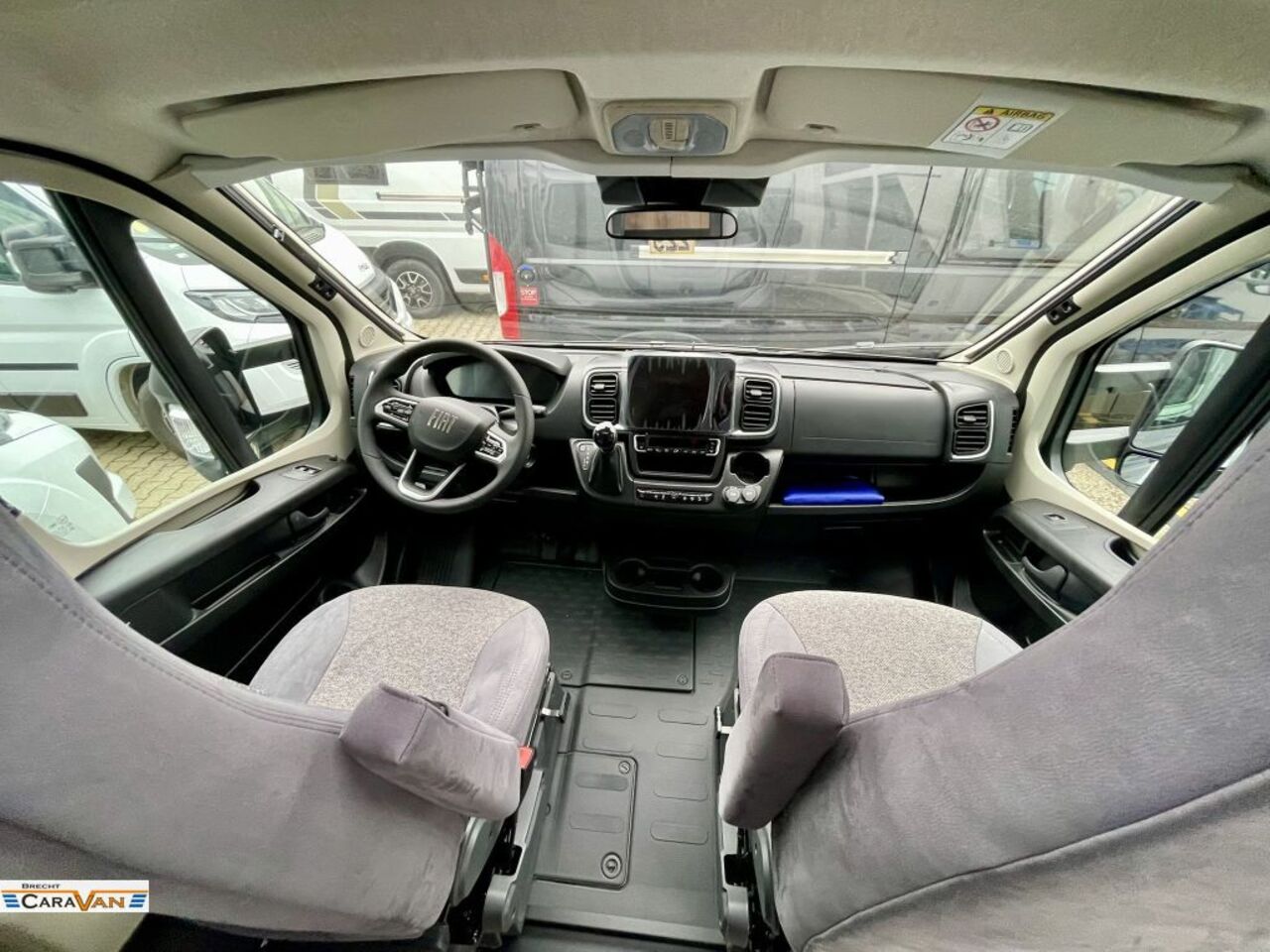 CARADO 135 Pro+ TOP Ausstattung Ansicht 13 für Fahrzeugdetailseite