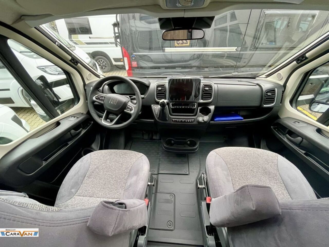 CARADO 135 Pro+ TOP Ausstattung Ansicht 4 für Fahrzeugdetailseite