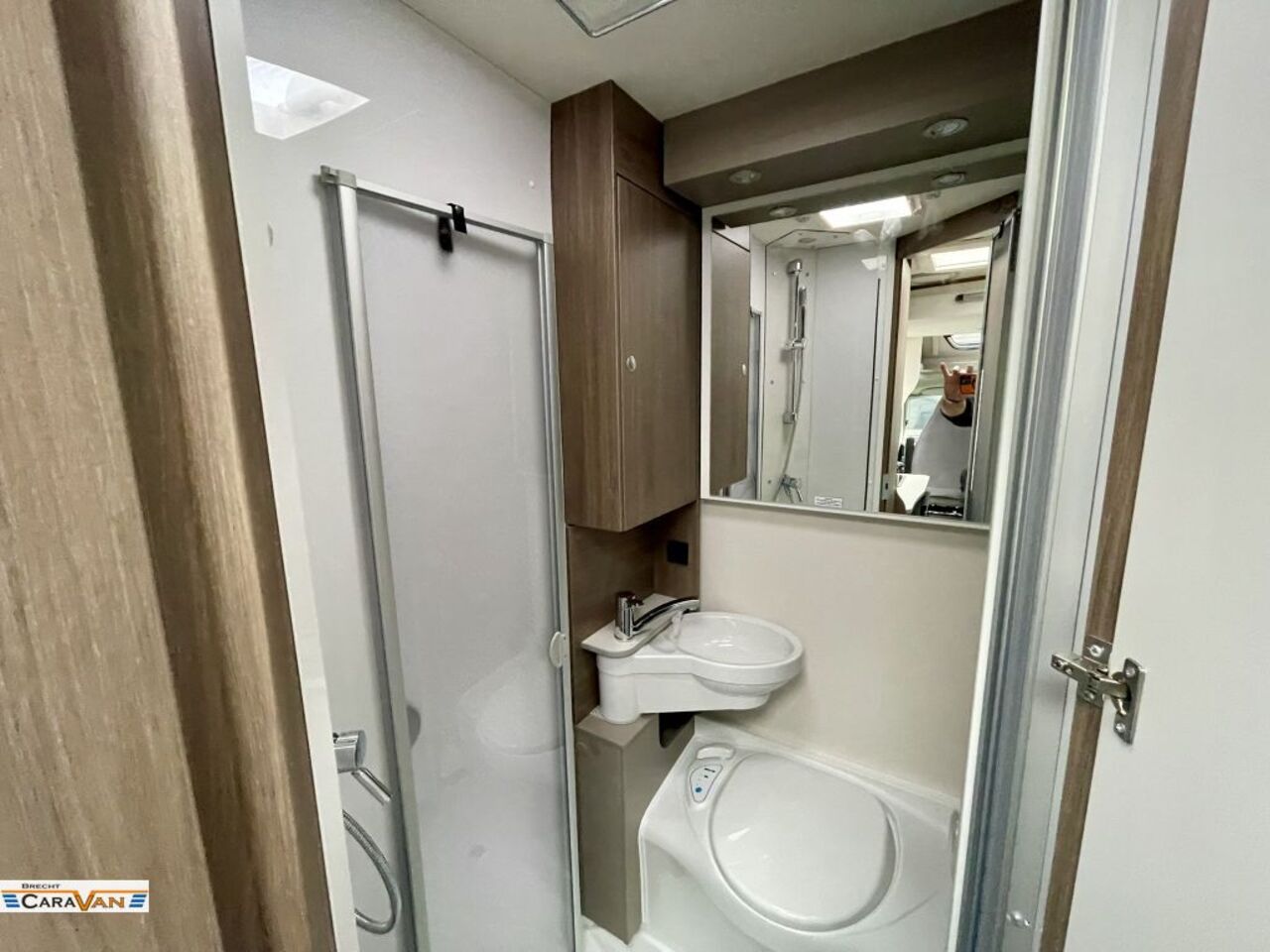 CARADO 135 Pro+ TOP Ausstattung Ansicht 5 für Fahrzeugdetailseite