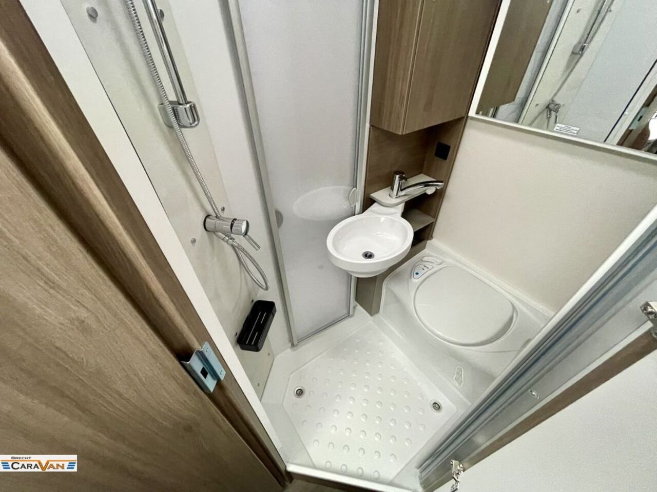 CARADO 135 Pro+ TOP Ausstattung Ansicht 6 für Fahrzeugdetailseite