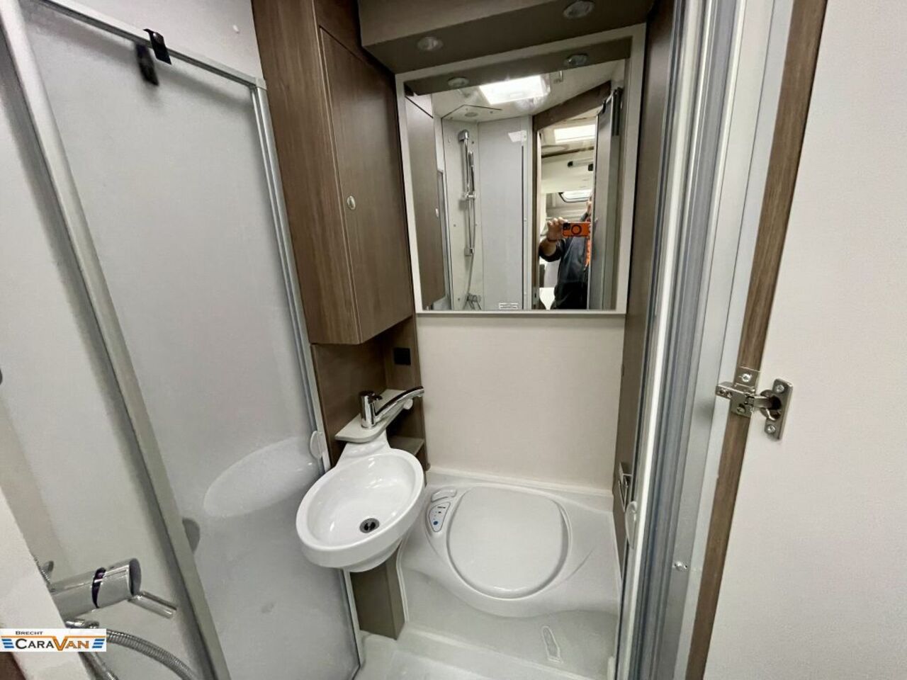 CARADO 135 Pro+ TOP Ausstattung Ansicht 8 für Fahrzeugdetailseite