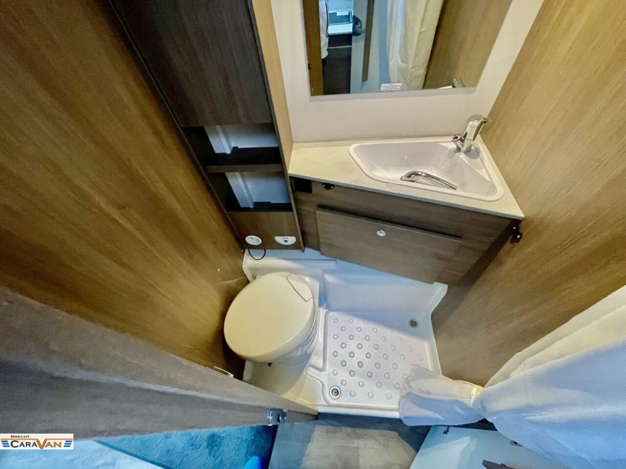 CARADO 334 Preis-Knaller! Stark reduziert Ansicht 10 für Fahrzeugdetailseite