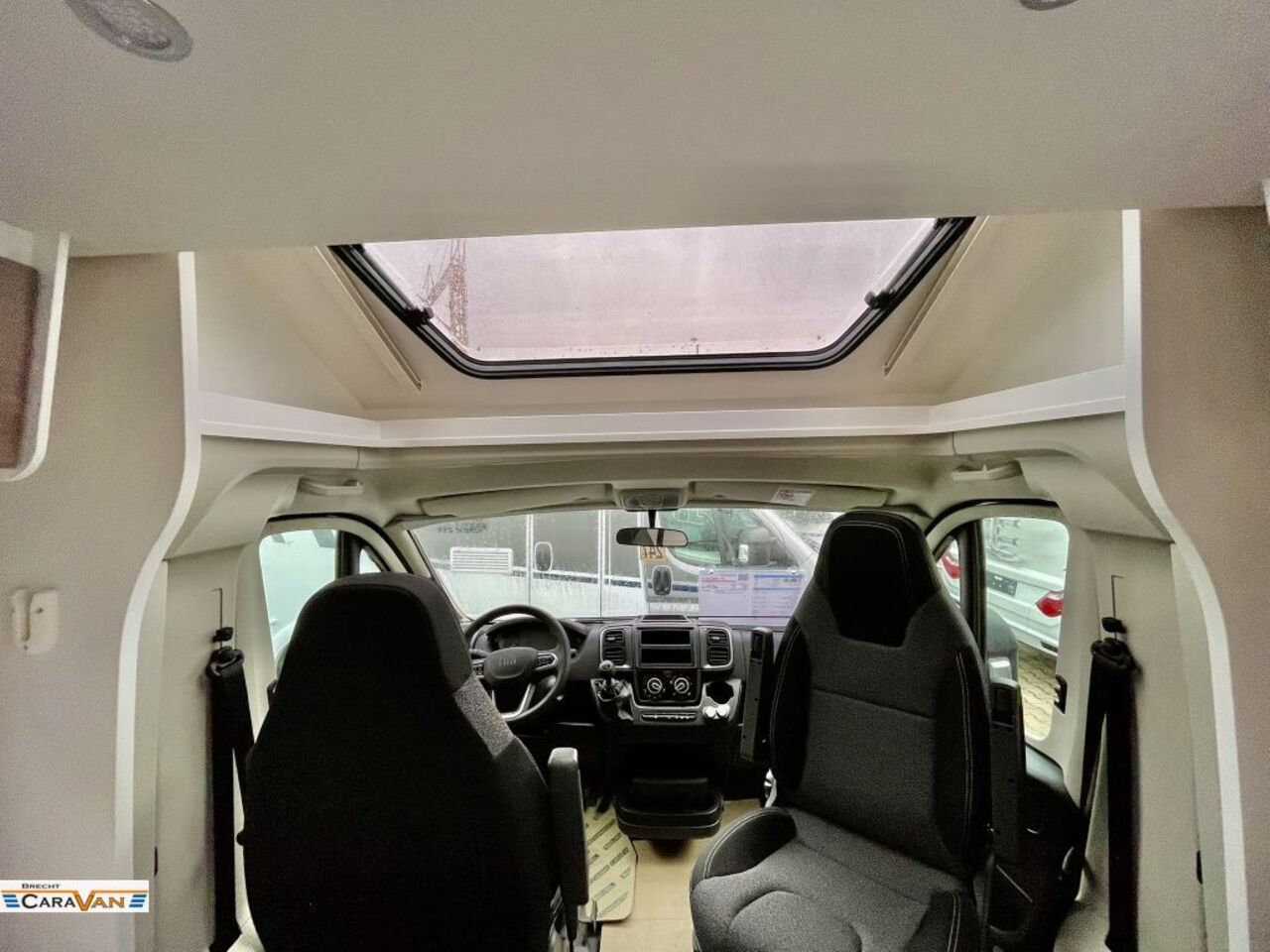 CARADO 334 Preis-Knaller! Stark reduziert Ansicht 3 für Fahrzeugdetailseite