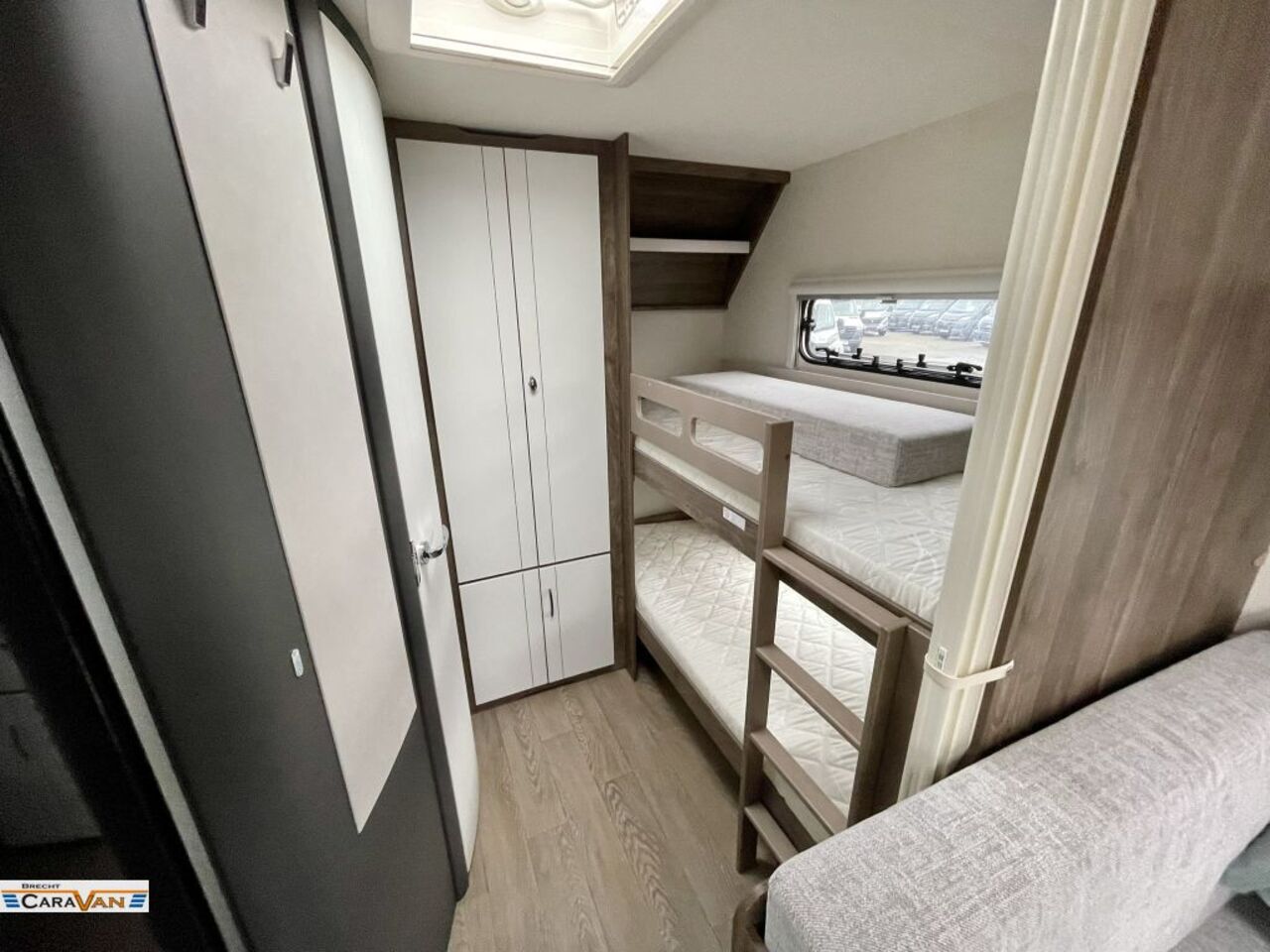 HOBBY 545 KMF Modell 2026,  2to. Ansicht 4 für Fahrzeugdetailseite