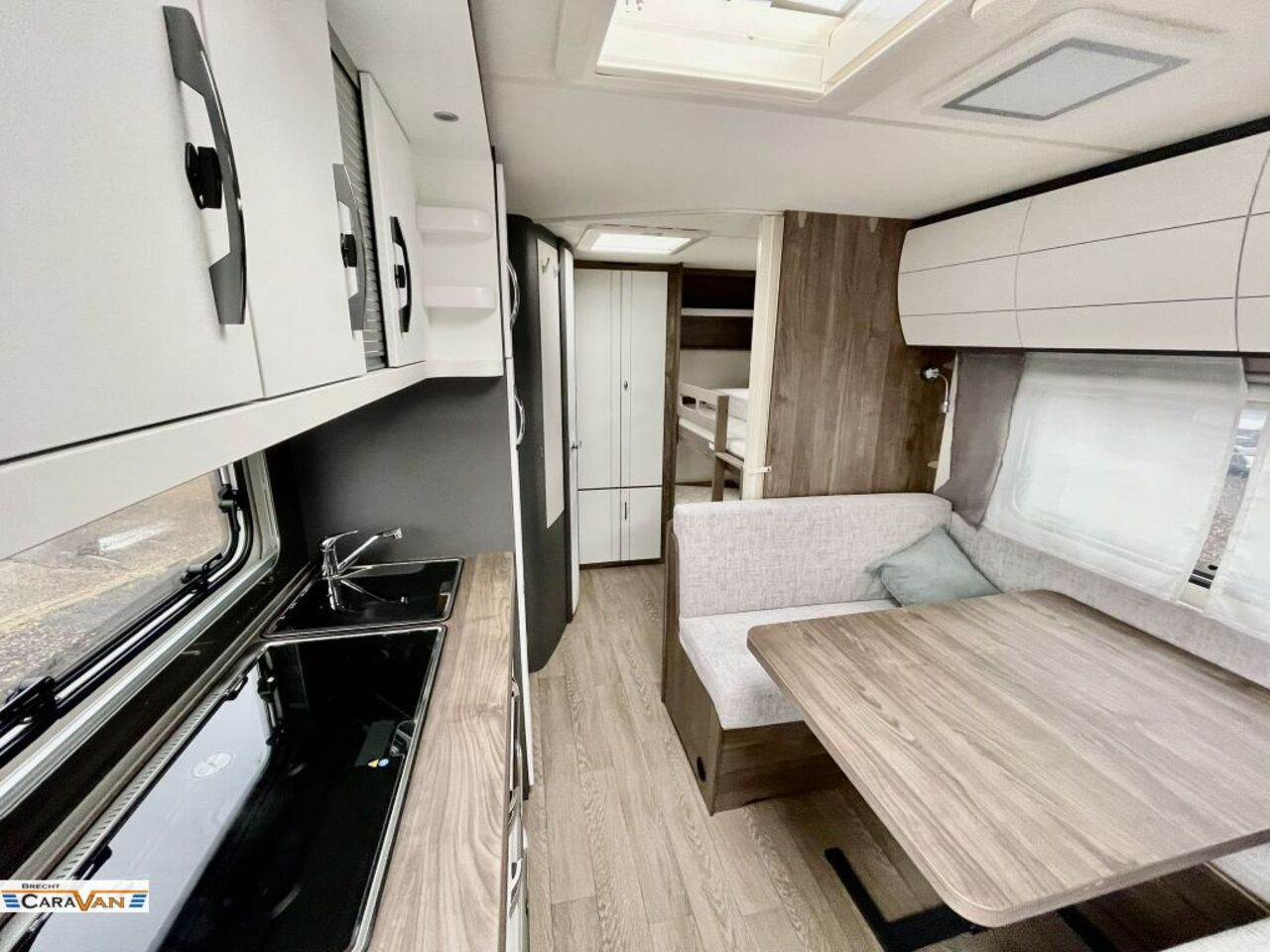 HOBBY 545 KMF Modell 2026,  2to. Ansicht 7 für Fahrzeugdetailseite