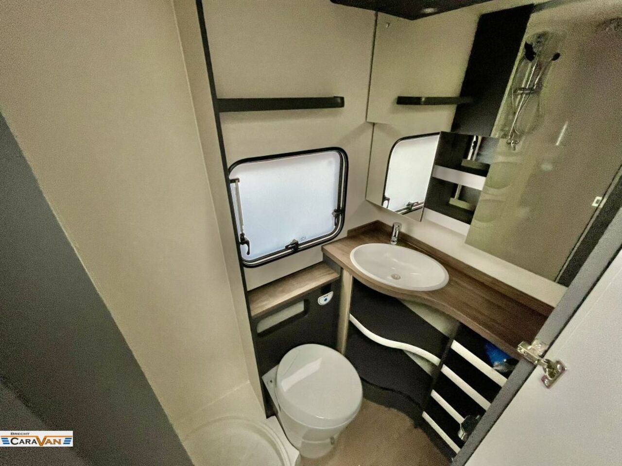 HOBBY 545 KMF Modell 2026,  2to. Ansicht 9 für Fahrzeugdetailseite