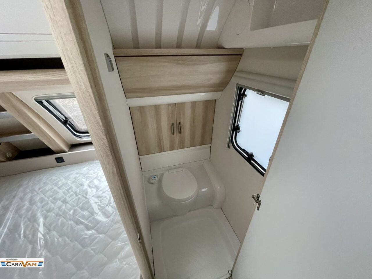 HOBBY 400 SFe Modell 2026  1,5t Ansicht 8 für Fahrzeugdetailseite