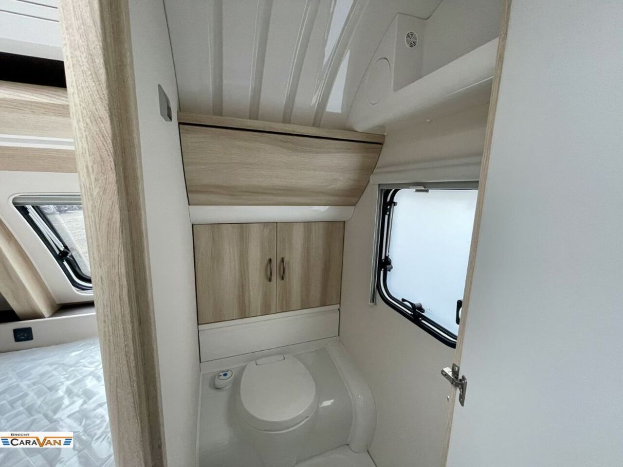 HOBBY 400 SFe Modell 2026  1,5t Ansicht 9 für Fahrzeugdetailseite