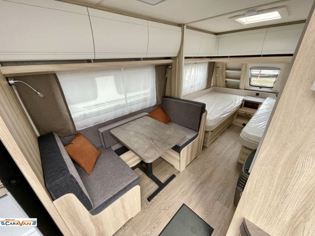 HOBBY 460 SL Modell 2026 / 1500 kg Ansicht 4 für Fahrzeugdetailseite