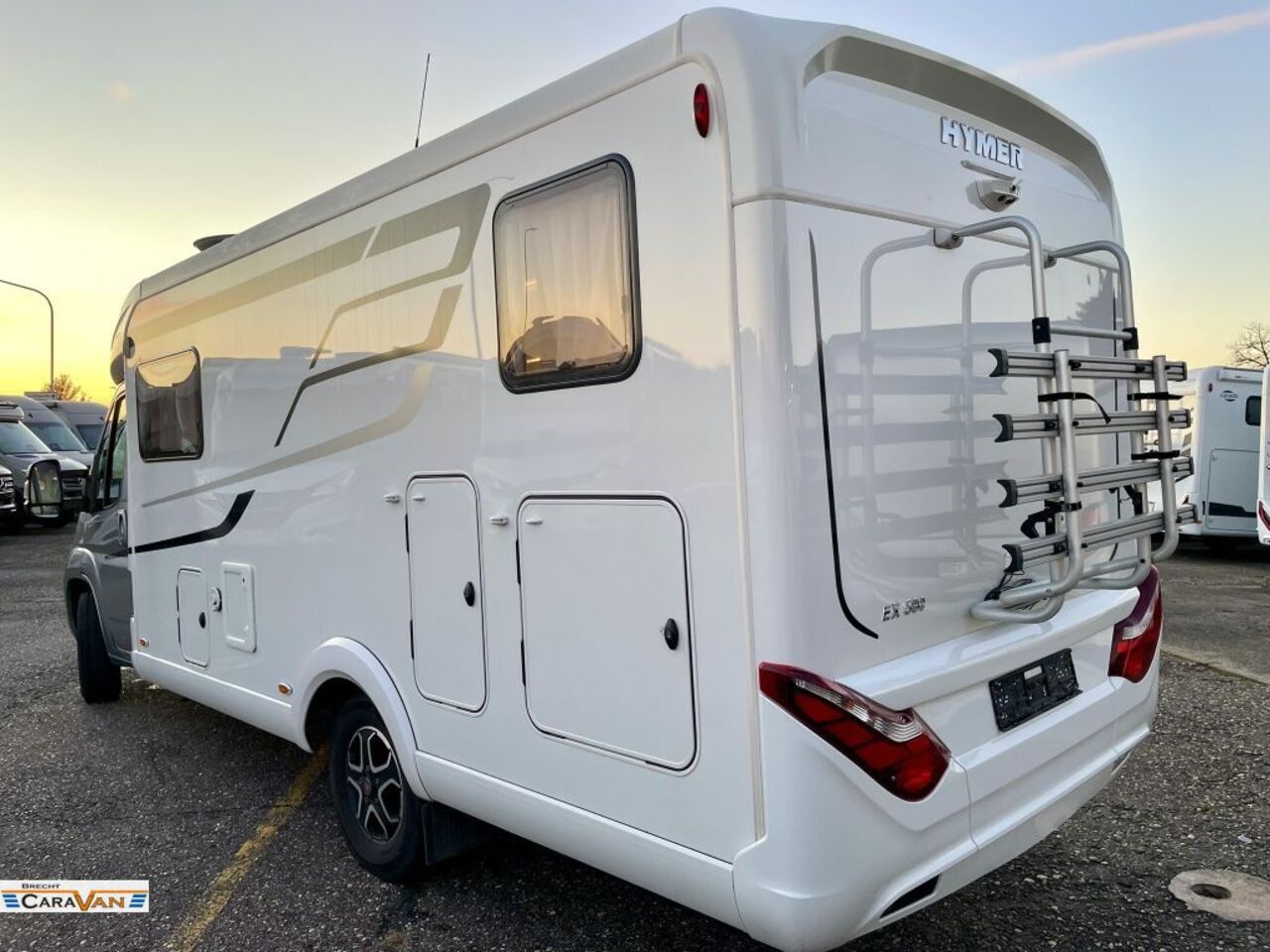 HYMER-ERIBA 580 Pure Automatik  XXL Bett Ansicht 20 für Fahrzeugdetailseite