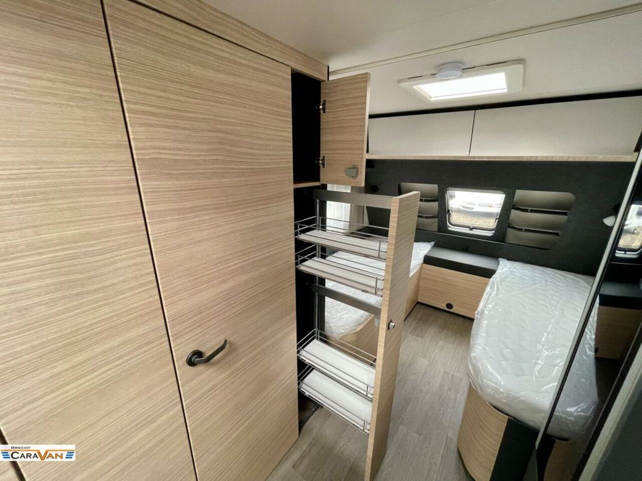 HOBBY 585 UL 7097 Eur Sparhighlight Ansicht 14 für Fahrzeugdetailseite