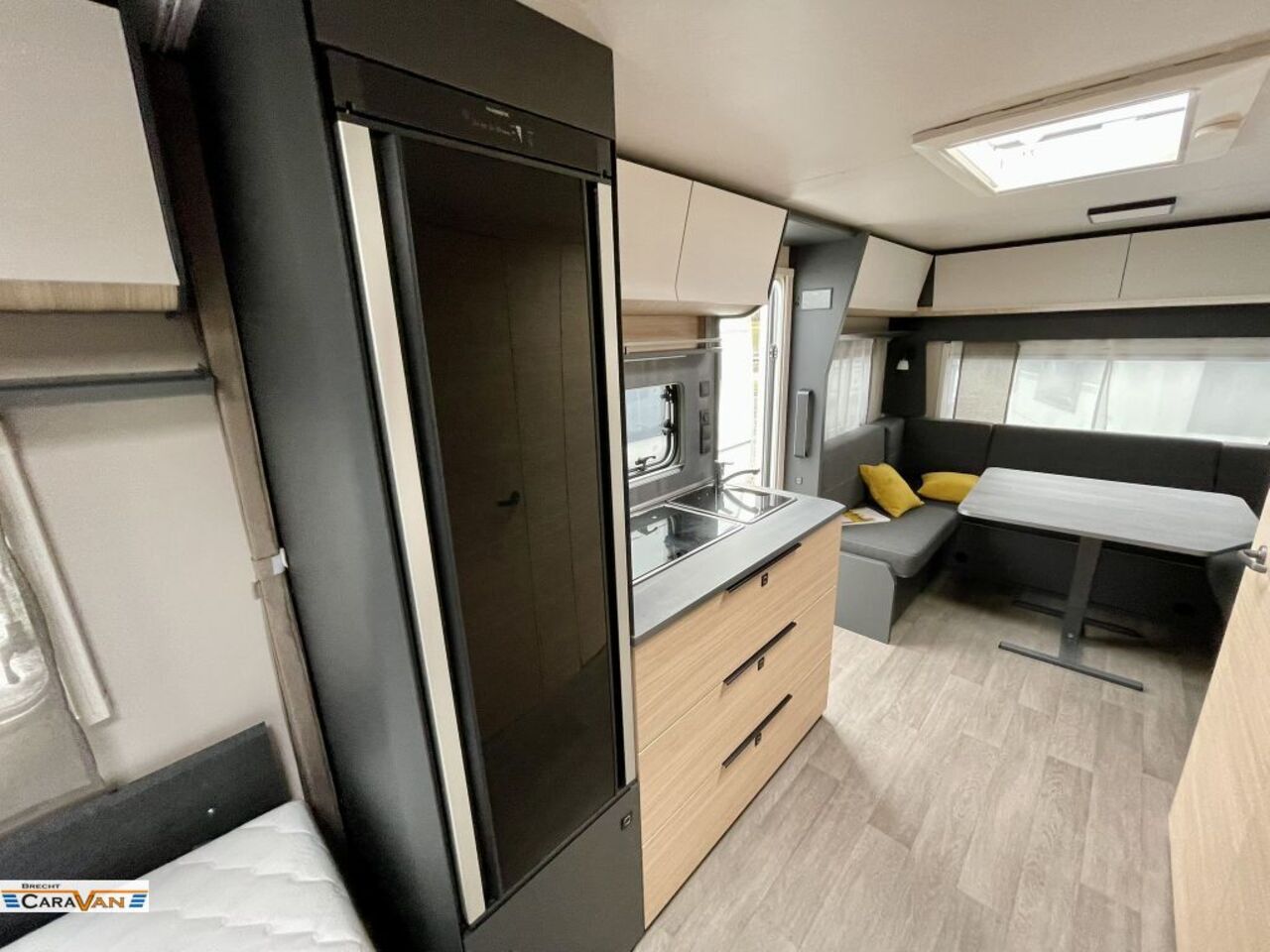 HOBBY 585 UL 7097 Eur Sparhighlight Ansicht 7 für Fahrzeugdetailseite