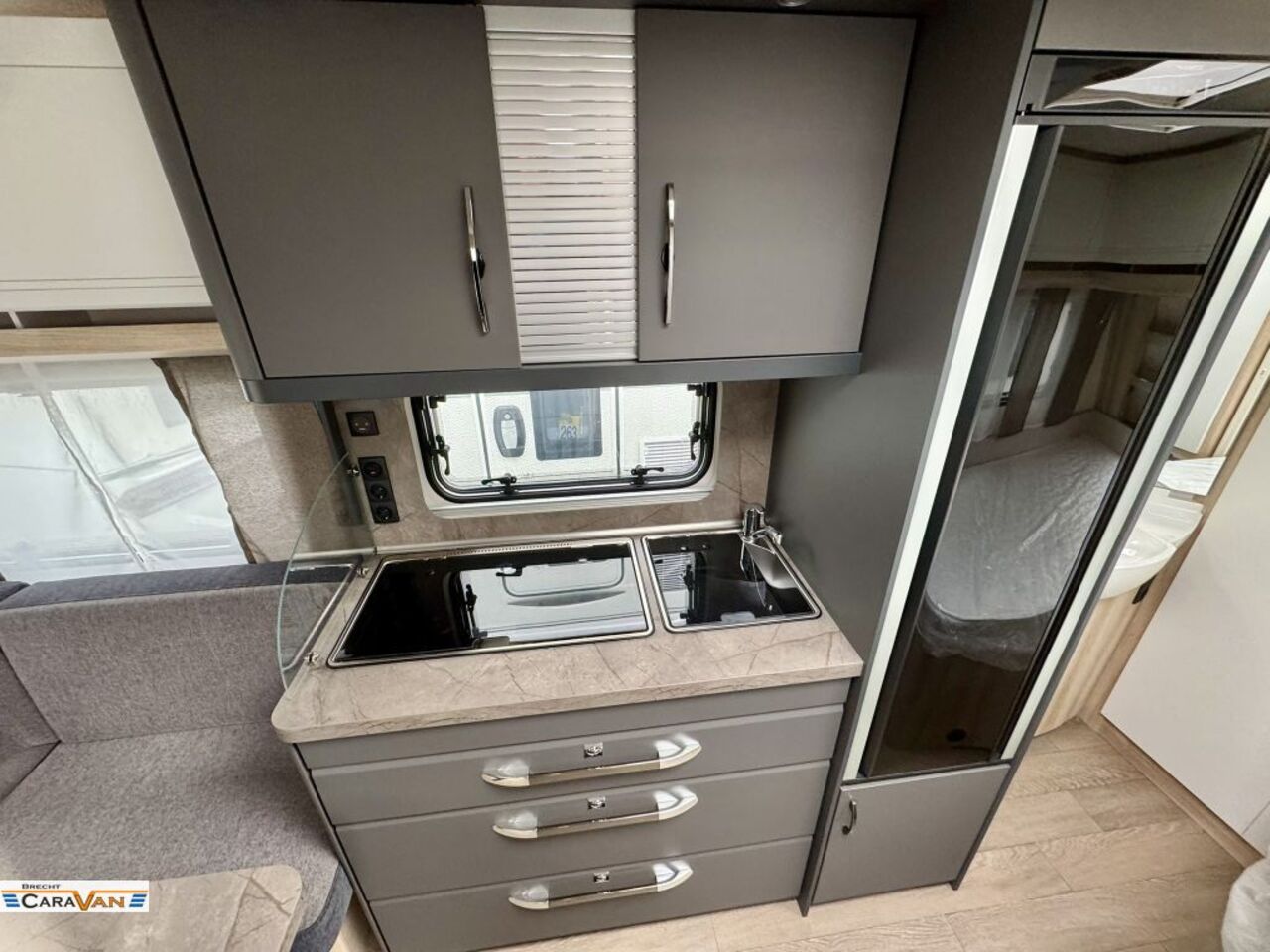 HOBBY 460 UFe IC-Line 4.500 Euro PreisHighlight Ansicht 12 für Fahrzeugdetailseite
