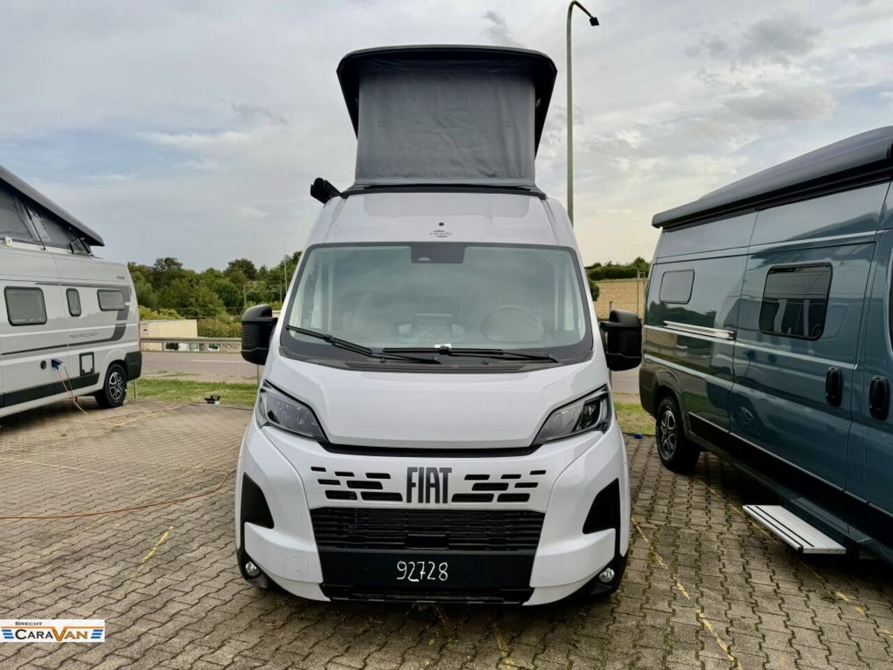 CARADO 541 PRO Highlight 4324 Euro gespart/8G Ansicht 20 für Fahrzeugdetailseite