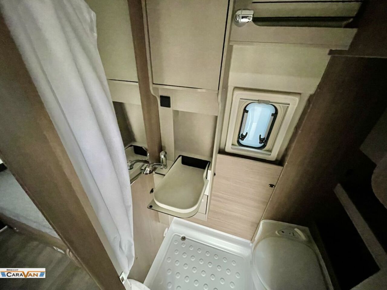 CARADO 541 PRO MESSE ANGEBOTE ON TOP Ansicht 9 für Fahrzeugdetailseite